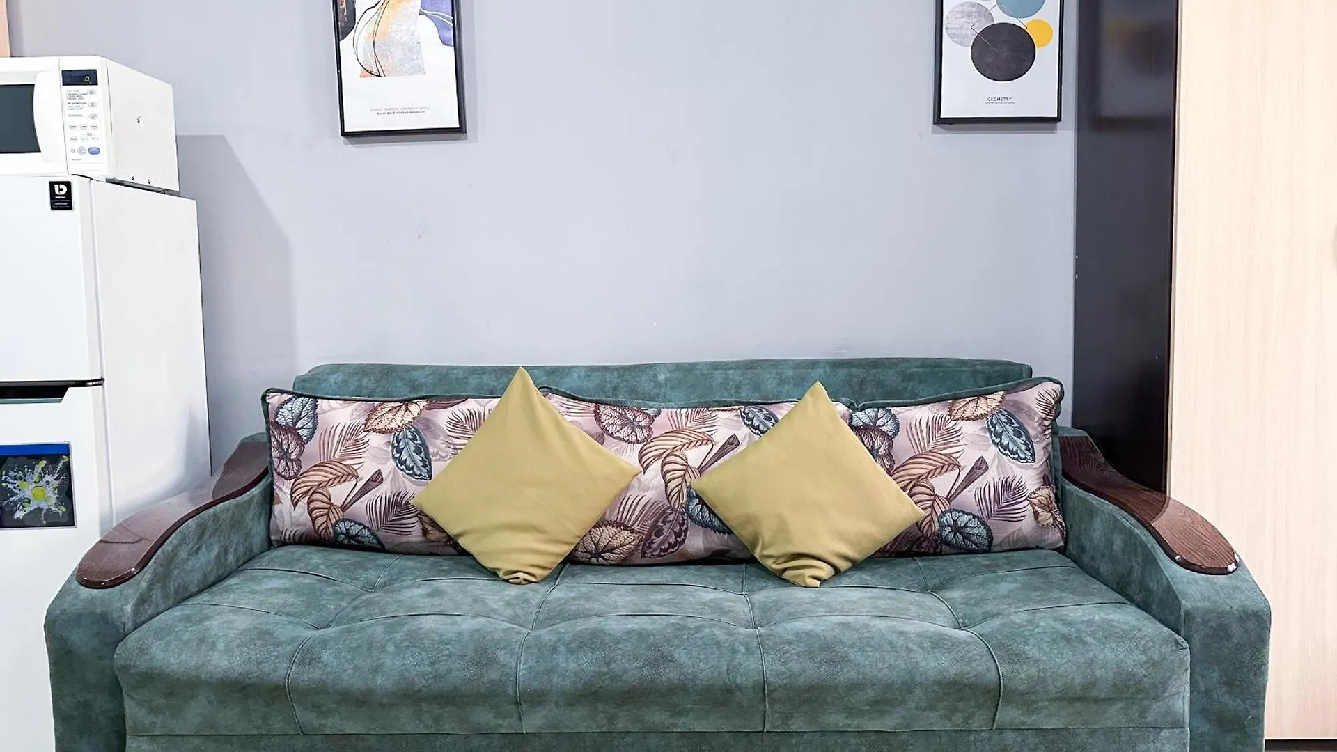 Квартира-Студия В Центре Алматы Apartment Almaty